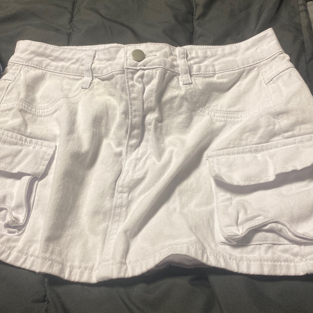 Size Medium white jean skirt